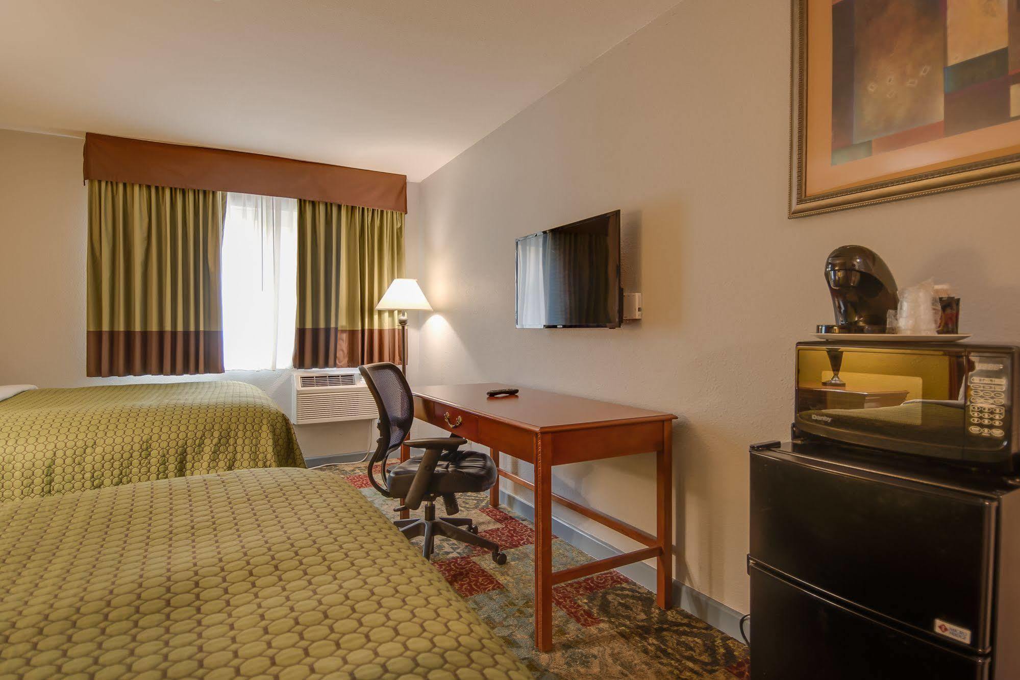 Vagabond Inn Executive Hayward Eksteriør billede