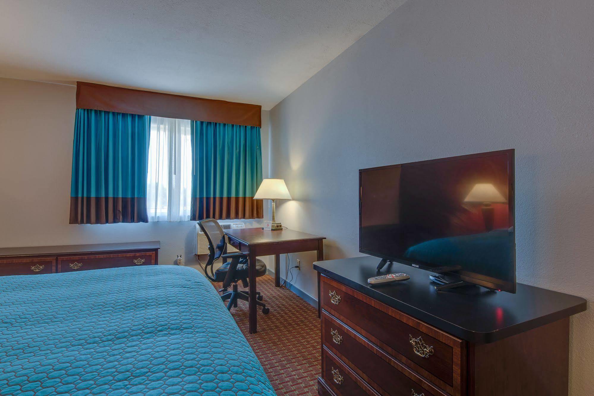 Vagabond Inn Executive Hayward Eksteriør billede